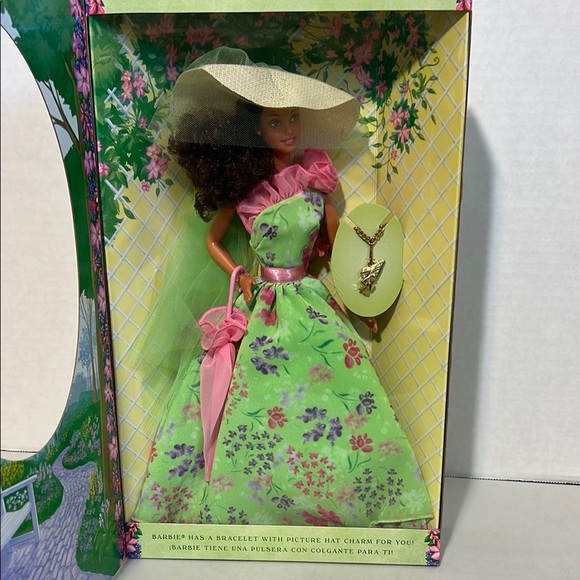 Barbie Mattel 2001 Vintage Simply Charming Special Edition. - Picture 1 of 10